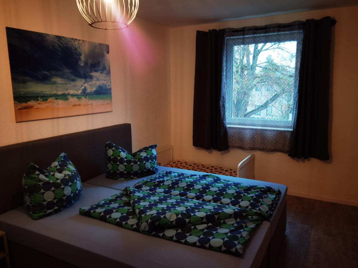 Modernes Behagliches Haus Mit Kamin, Terrasse Und Garten Magdeburg Exterior foto