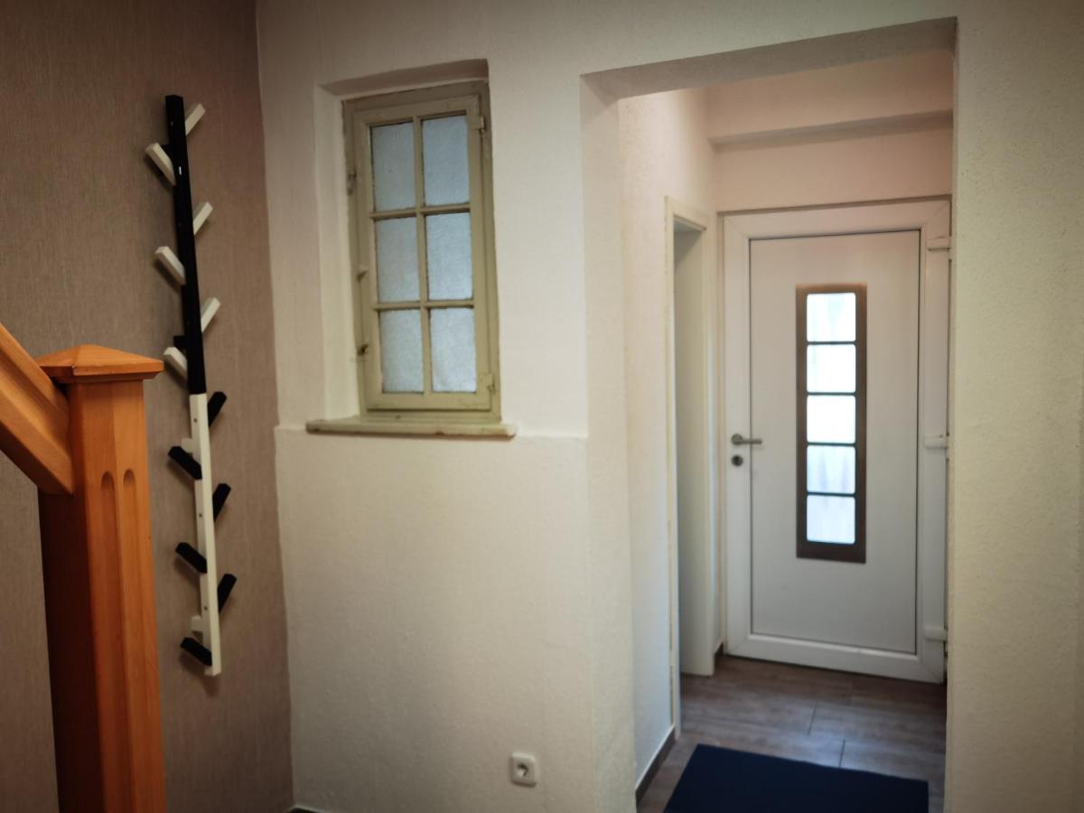 Modernes Behagliches Haus Mit Kamin, Terrasse Und Garten Magdeburg Exterior foto
